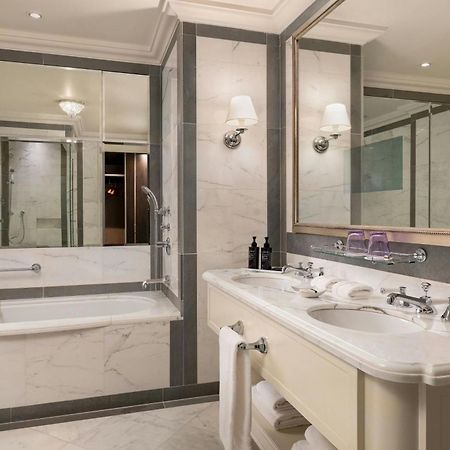 The St. Regis Firenze Esterno foto