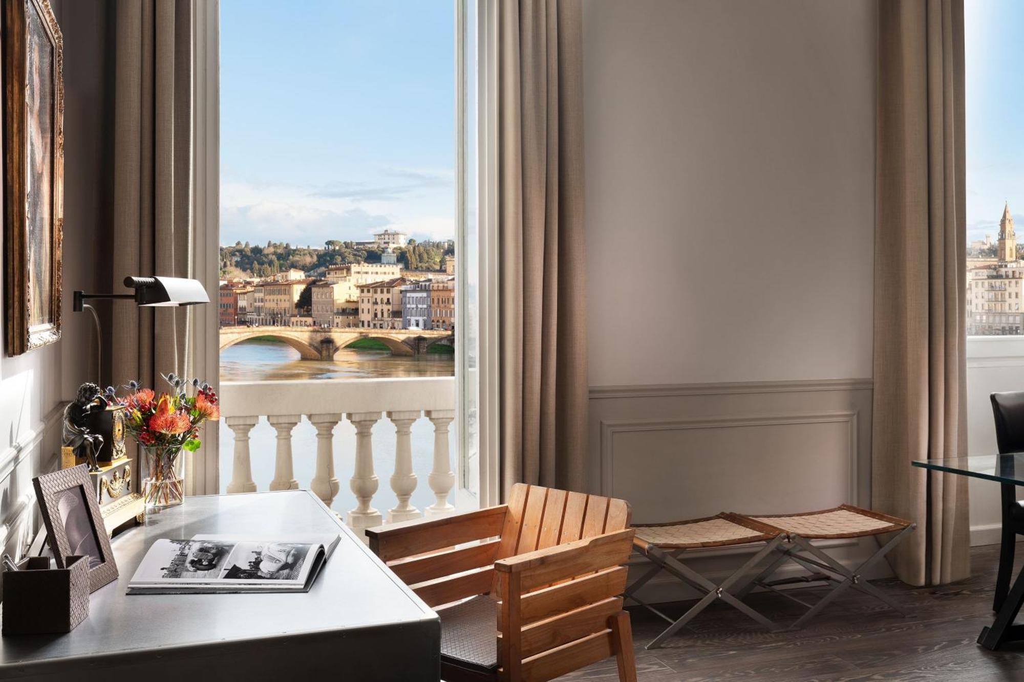 The St. Regis Firenze Esterno foto